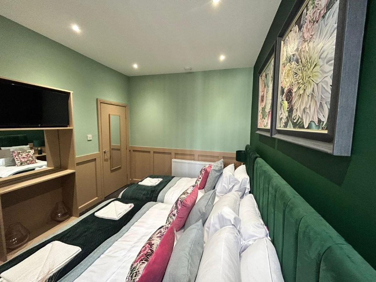 Strawberry Fields Suite By Sasco Apartments ブラックプール エクステリア 写真