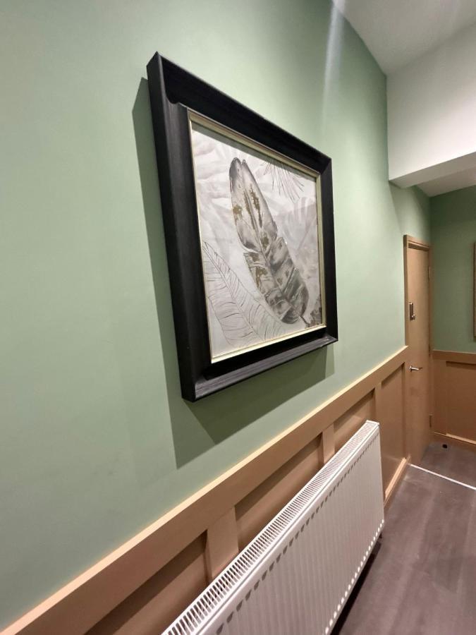 Strawberry Fields Suite By Sasco Apartments ブラックプール エクステリア 写真